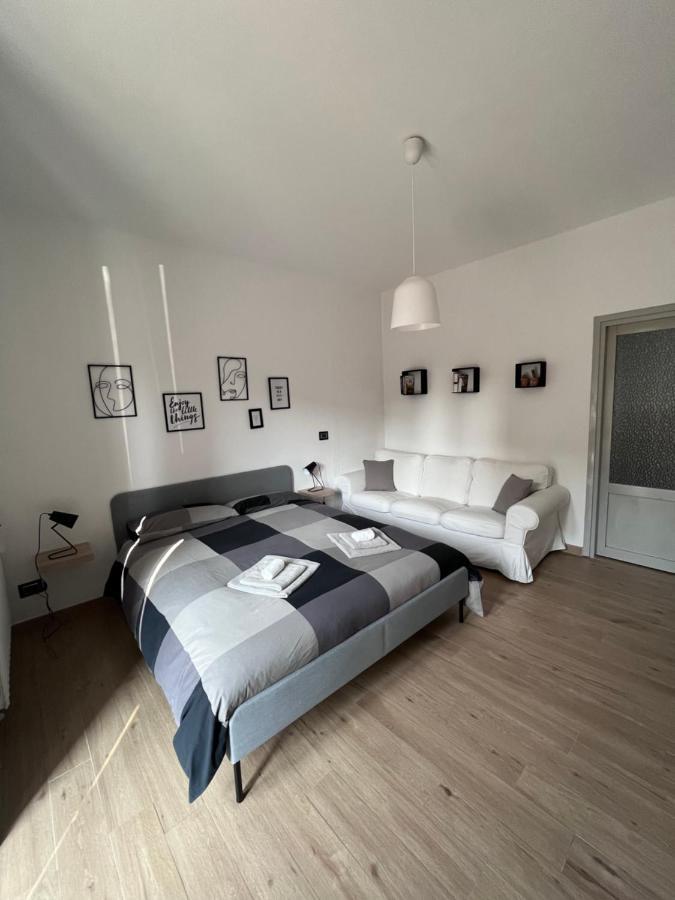アローナ Le Stanze Di Alicam Bed & Breakfast エクステリア 写真